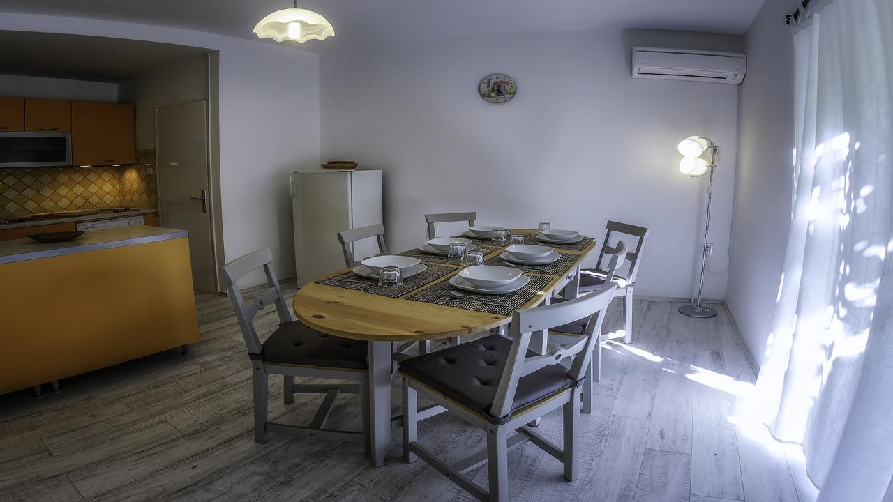 Appartement Braut à Krk Town Extérieur photo
